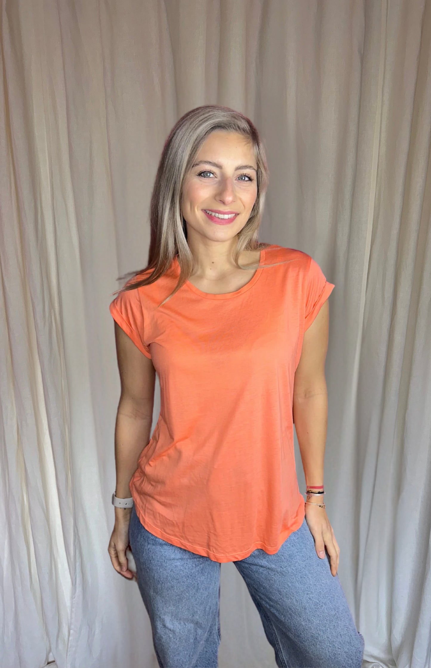 T-shirt Absolut Cashmere koraal maat L