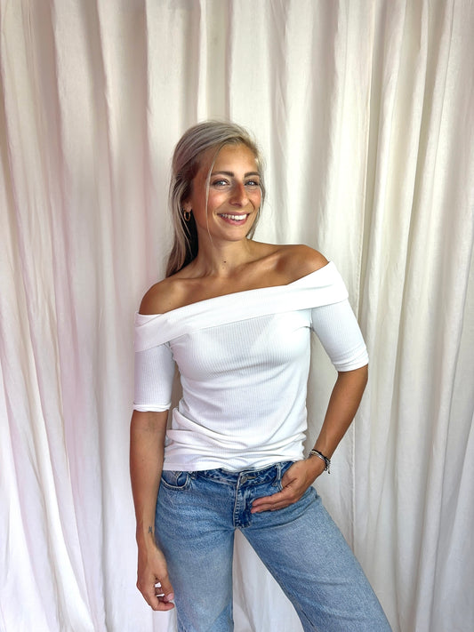 Top Esqualo off shoulder creme maat 38