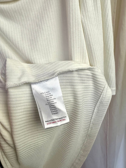 Top Esqualo off shoulder creme maat 38