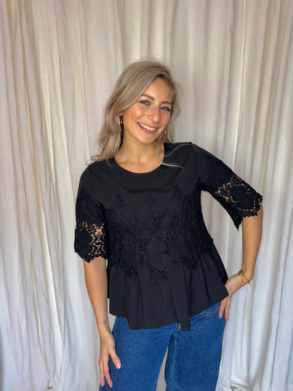 Top Luzabelle kant zwart maat S/M