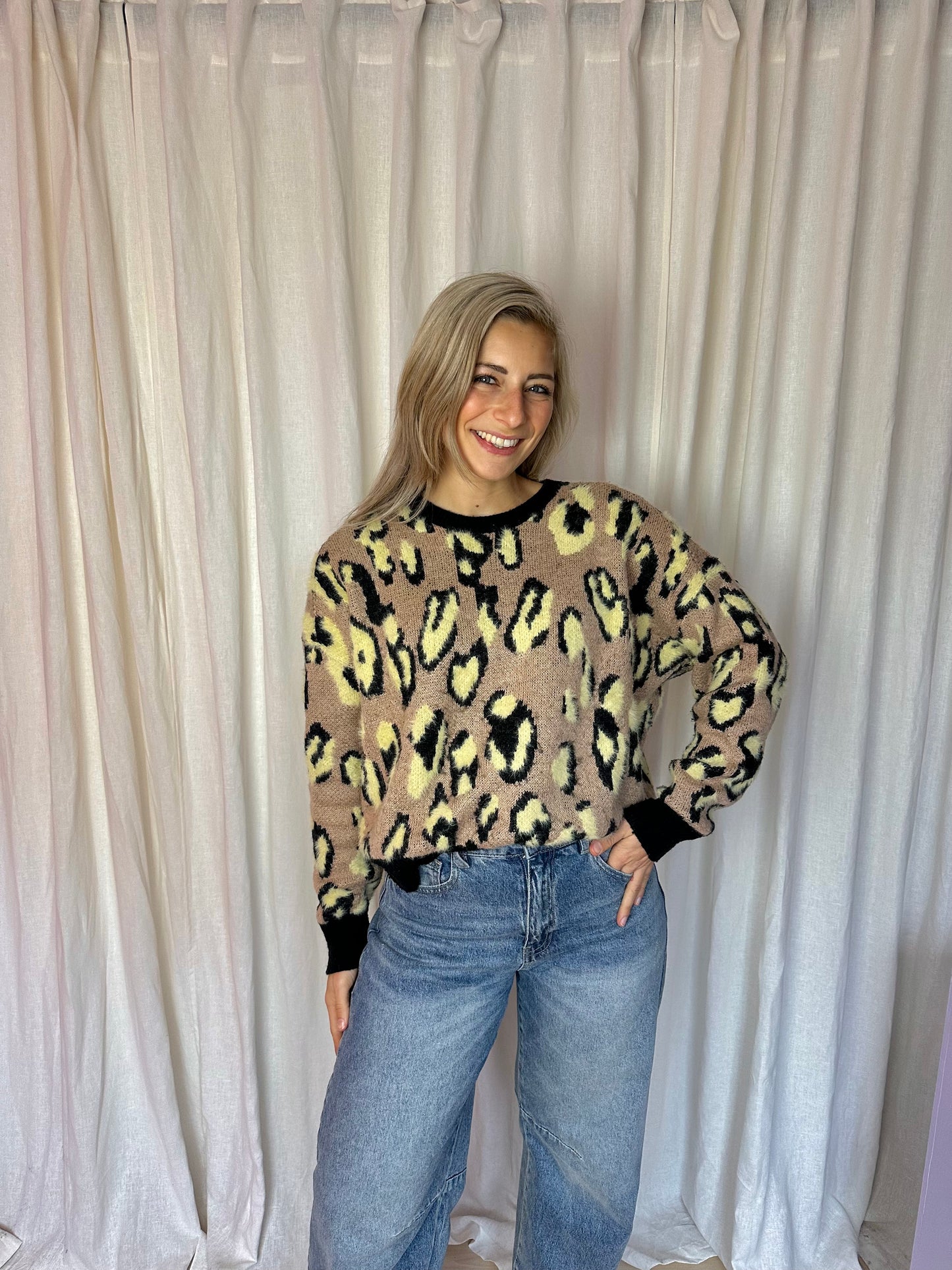 Trui Eksept panterprint beige,zachtgeel maat XL