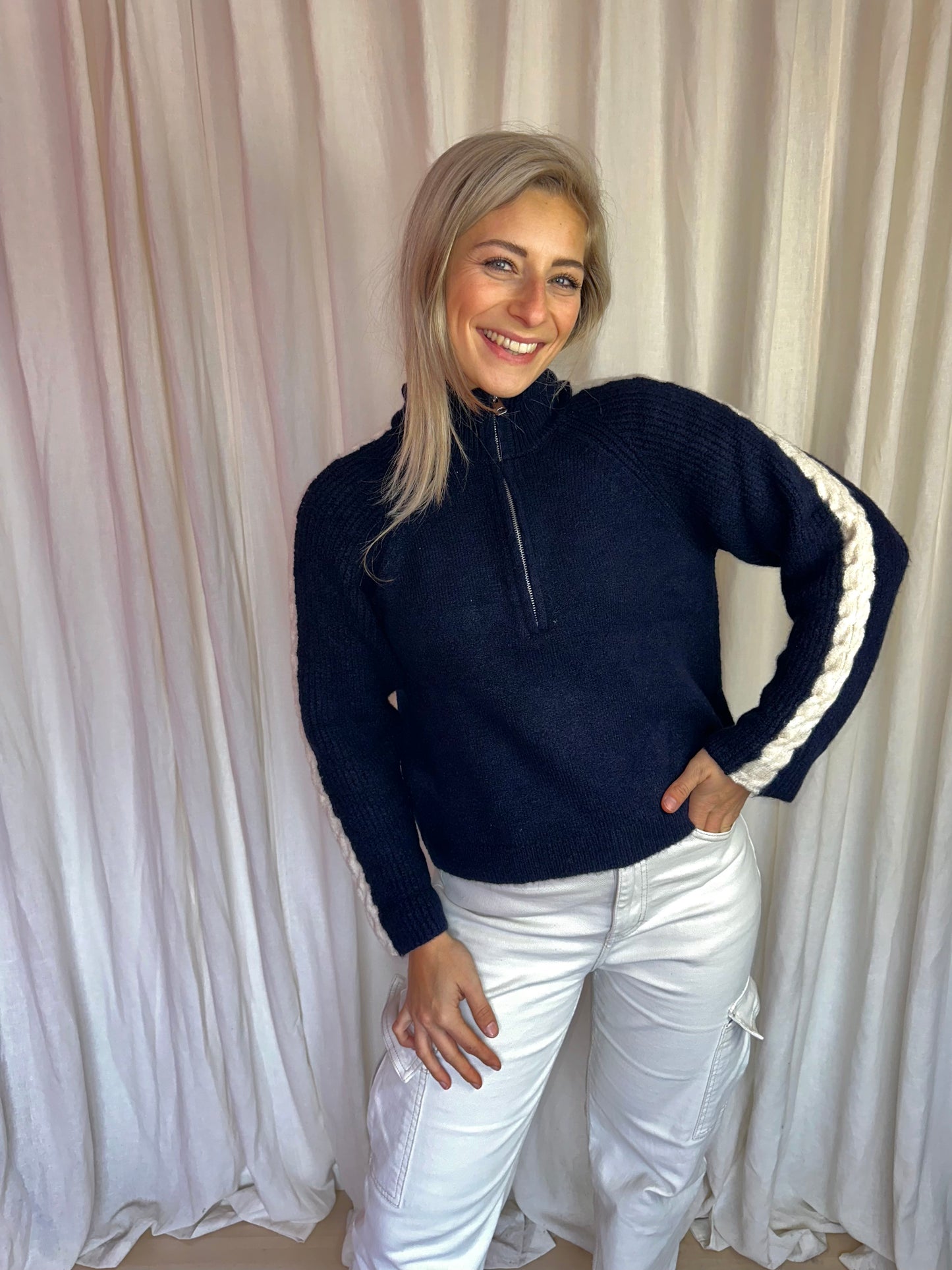 Trui Stradivarius kabel donkerblauw creme maat XS