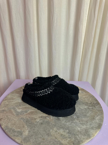 UGG Tazz braid zwart instappers teddy - maat 40