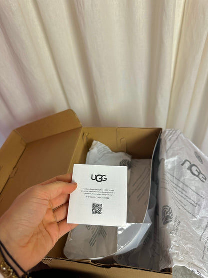 UGG Tazz braid zwart instappers teddy - maat 40