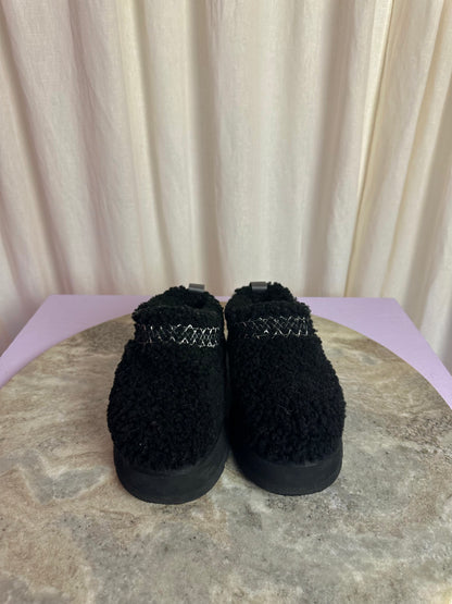 UGG Tazz braid zwart instappers teddy - maat 40