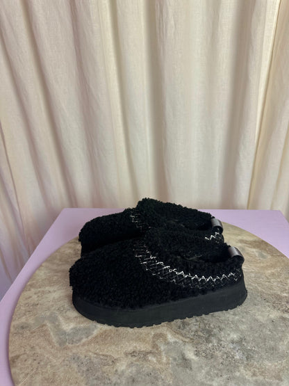 UGG Tazz braid zwart instappers teddy - maat 40