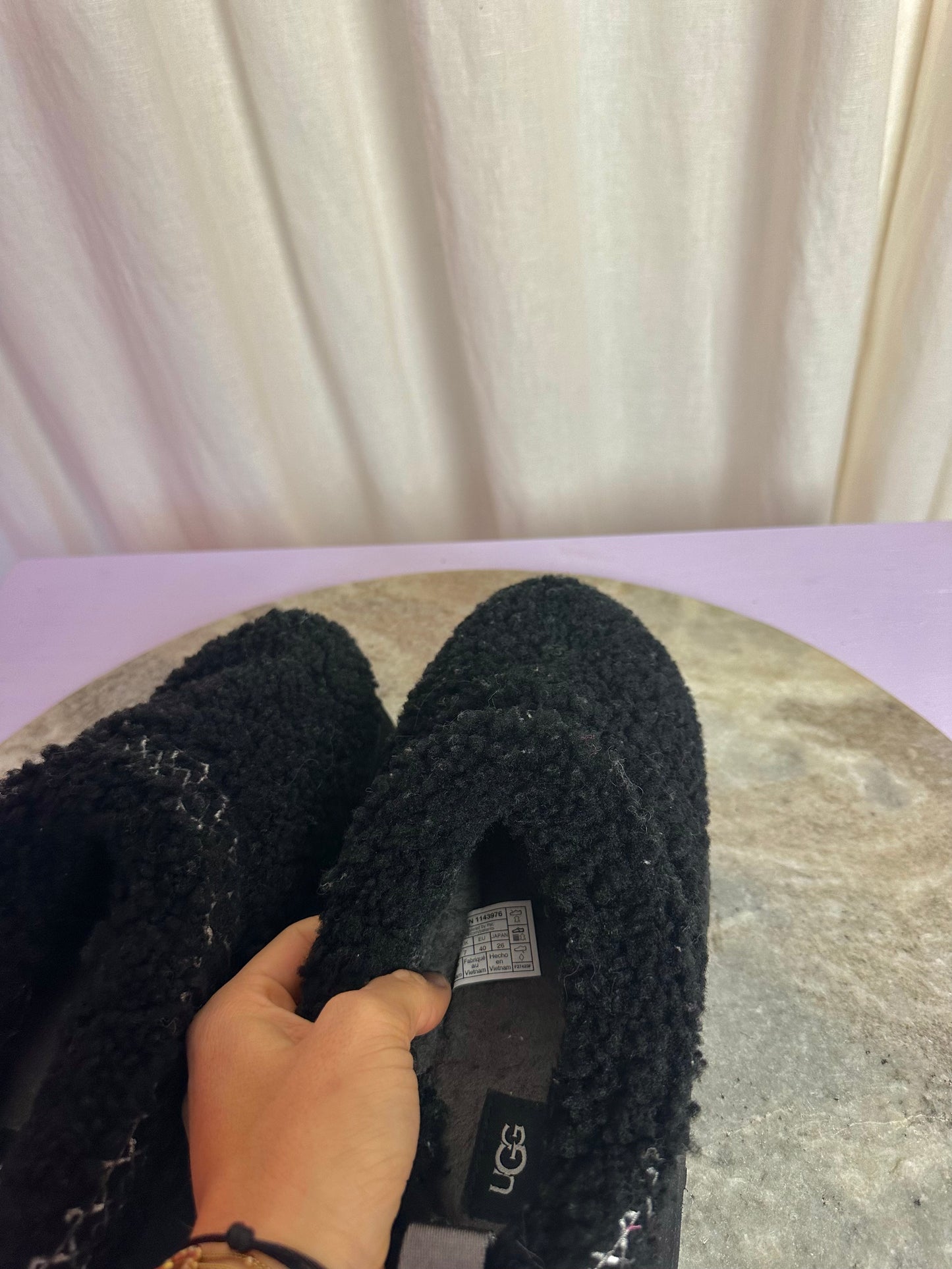 UGG Tazz braid zwart instappers teddy - maat 40
