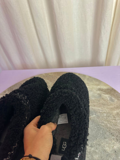 UGG Tazz braid zwart instappers teddy - maat 40