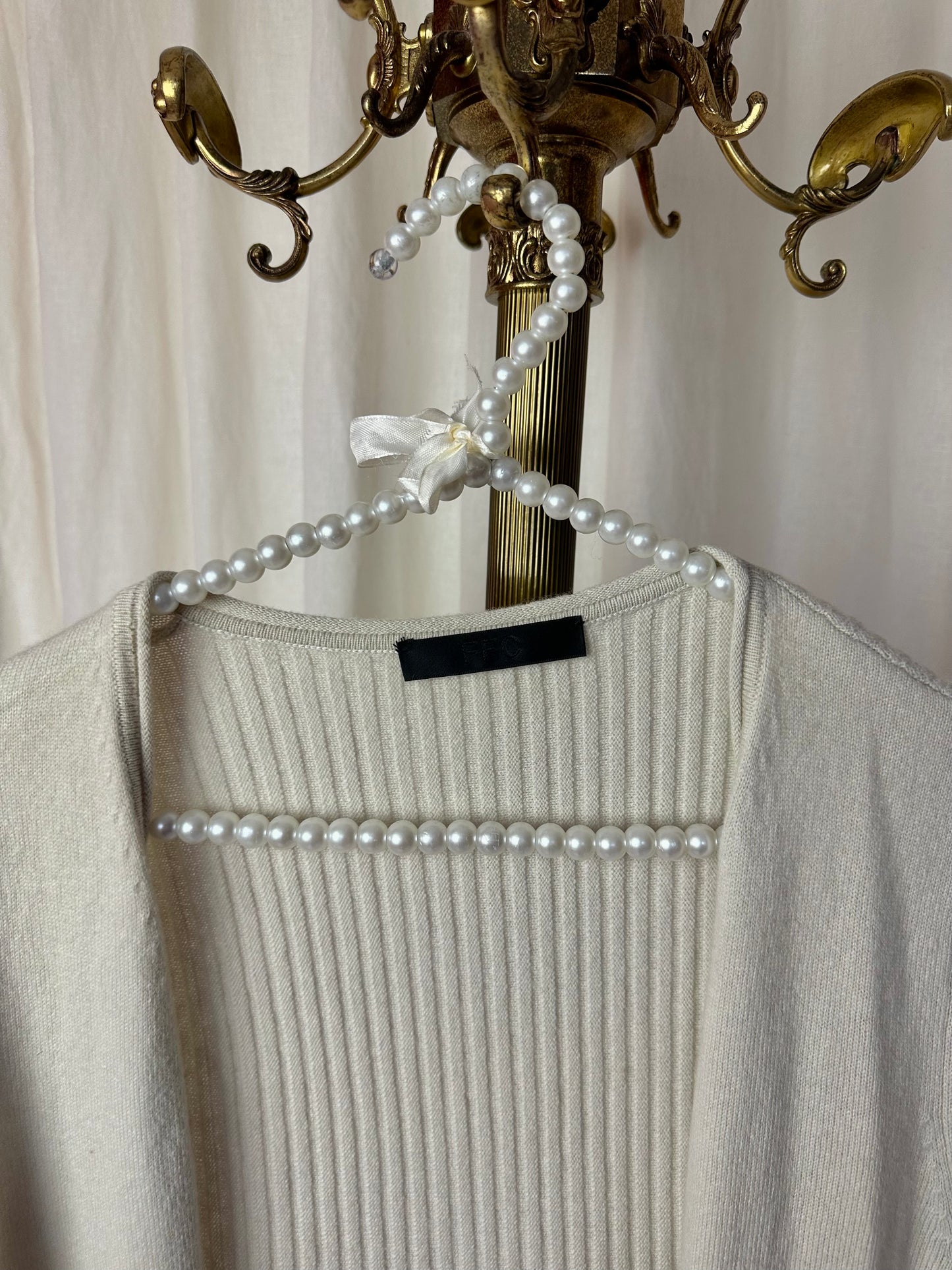 Vest FFC cashmere ribbel beige maat S
