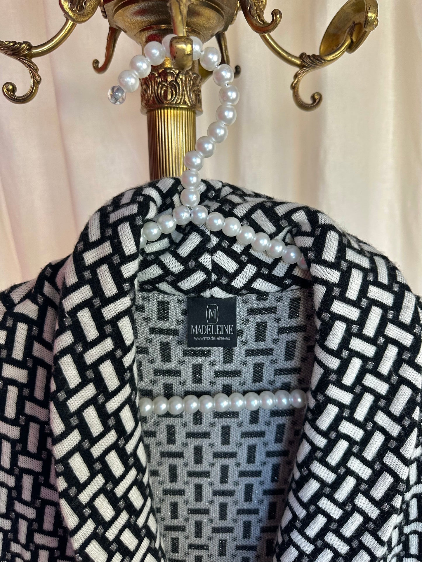 Vest Madeleine print zwart, wit, zilver - maat 44 (XXL)