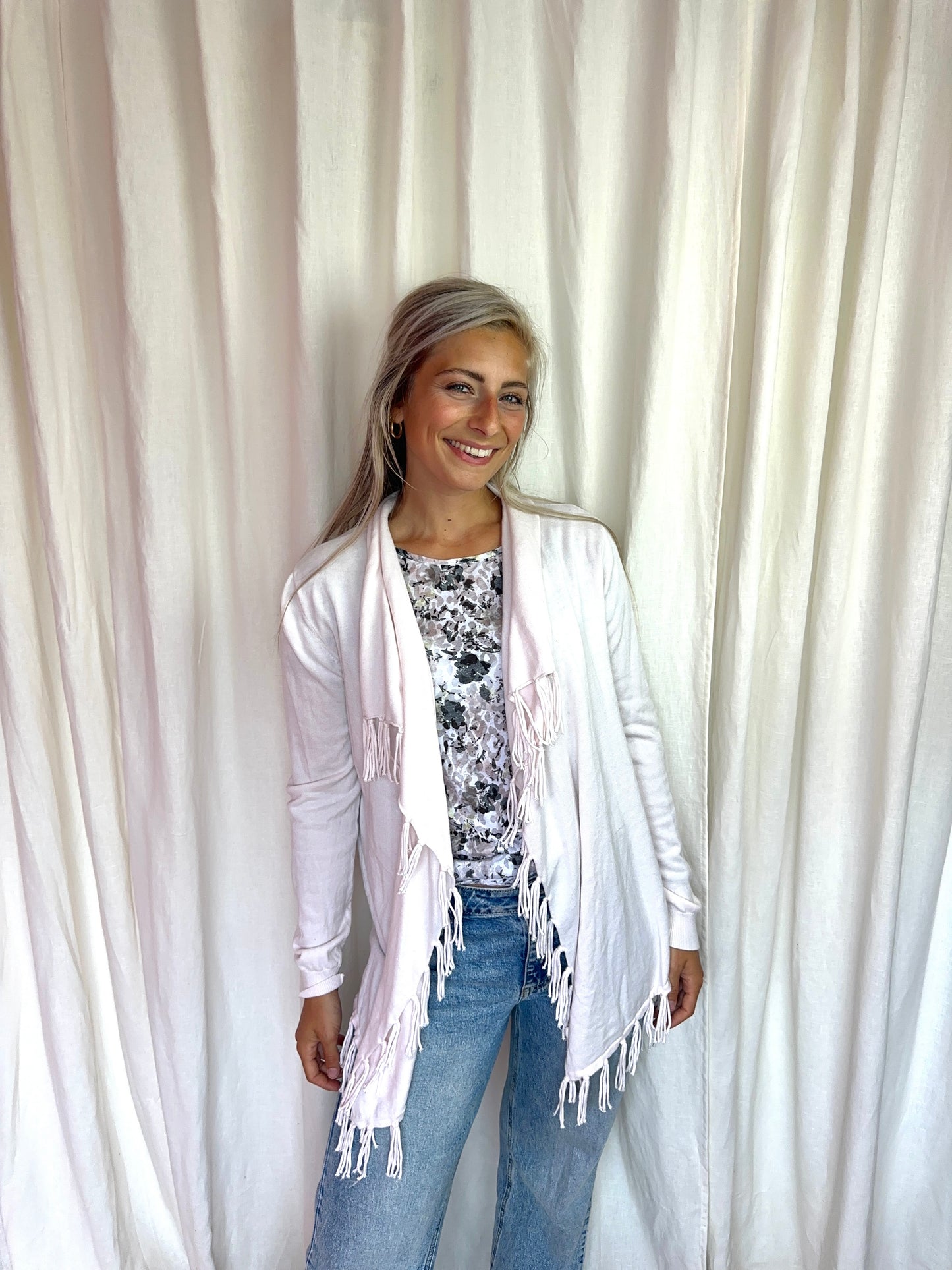 Vest Repeat lichtroze franjes maat 40