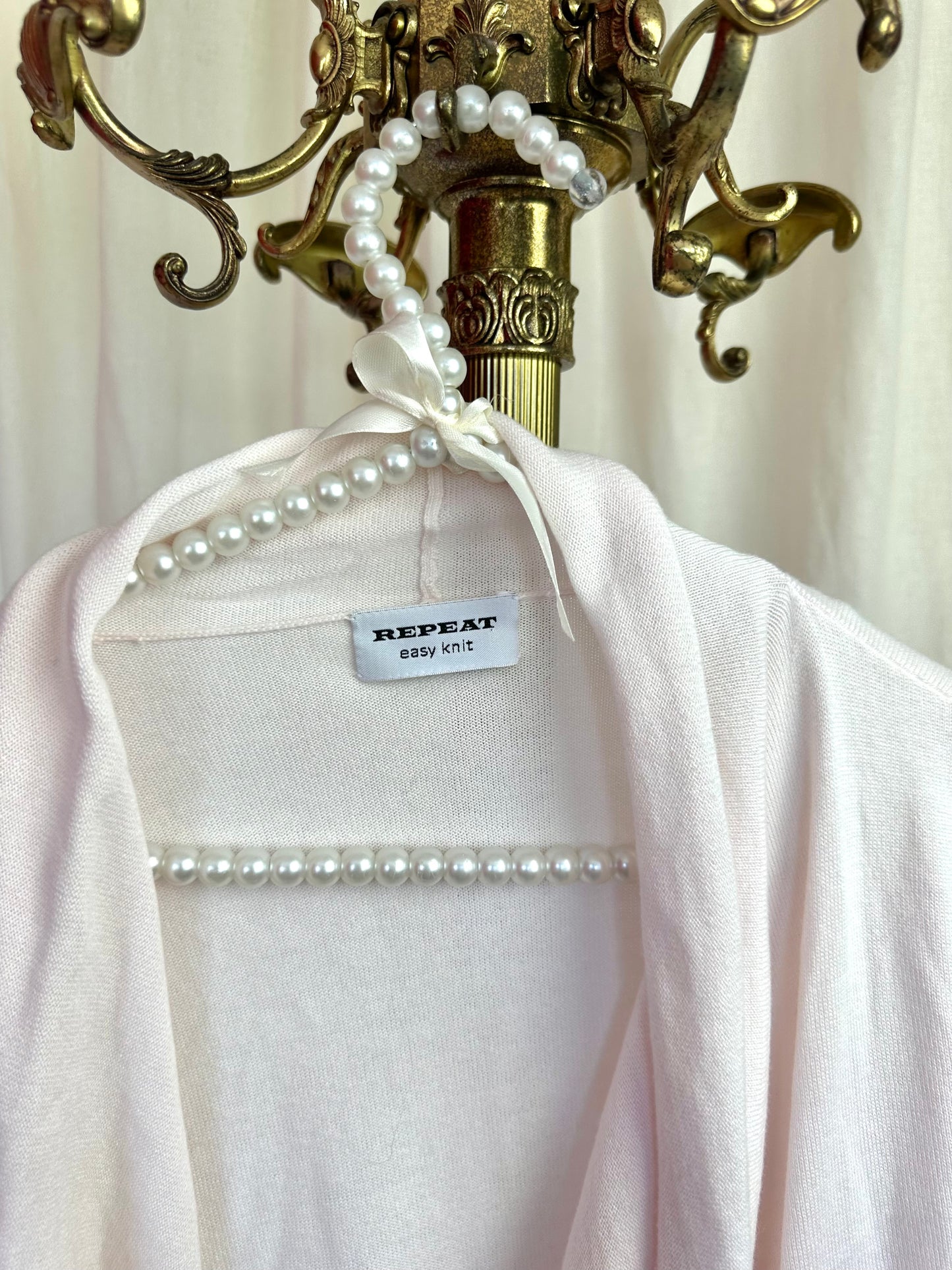Vest Repeat lichtroze franjes maat 40