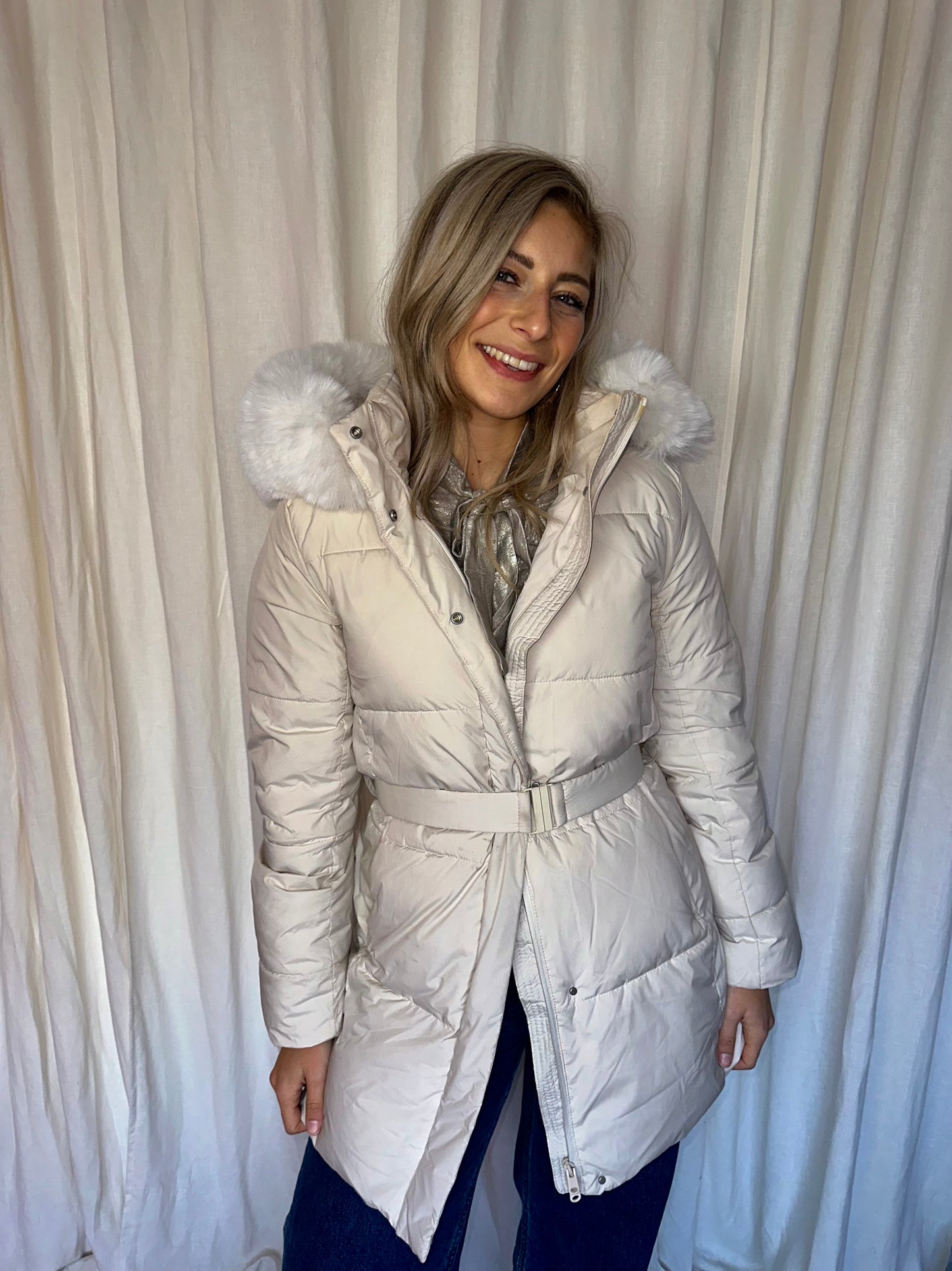 Winterjas Oysho primaloft beige - maat M (38)